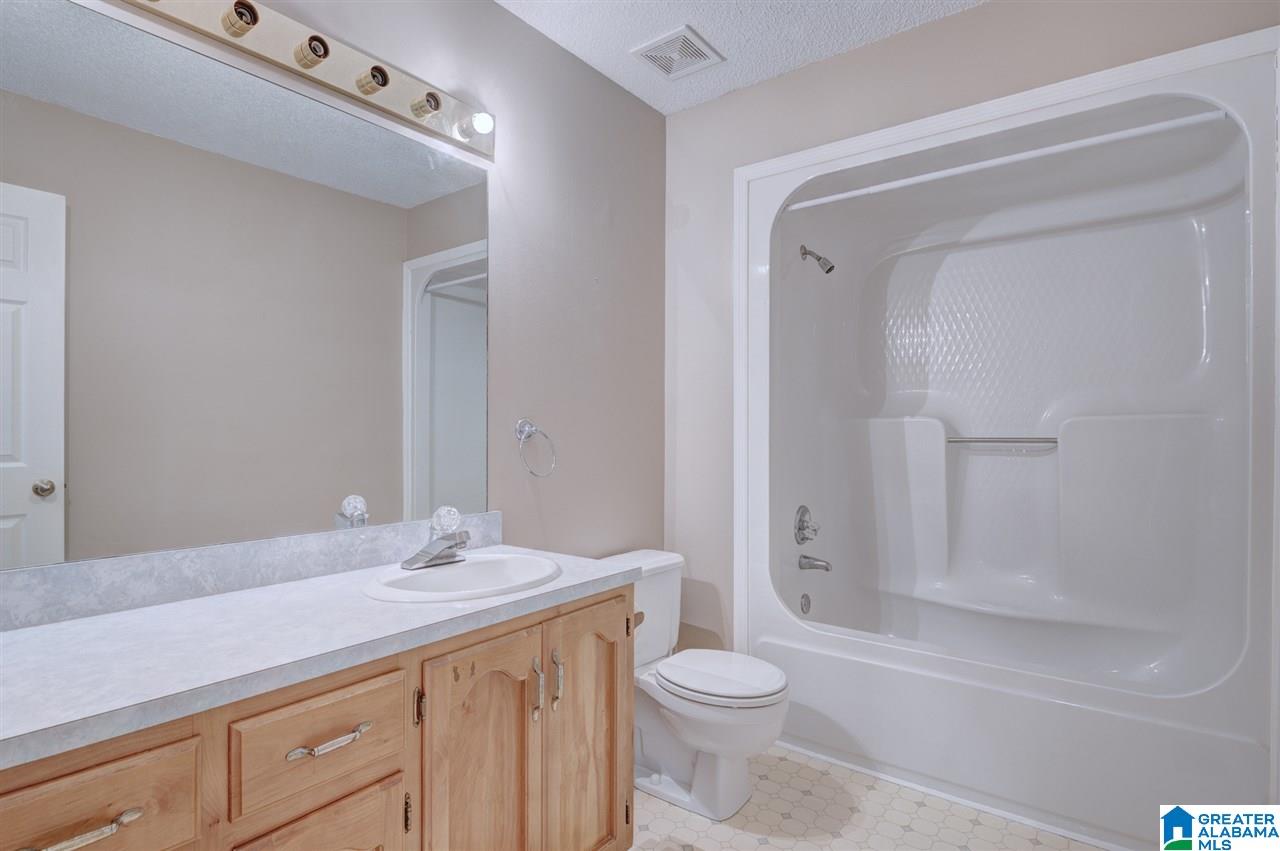 348 Hickory Road Gardendale, AL 35071 - Photo 10 of 19
