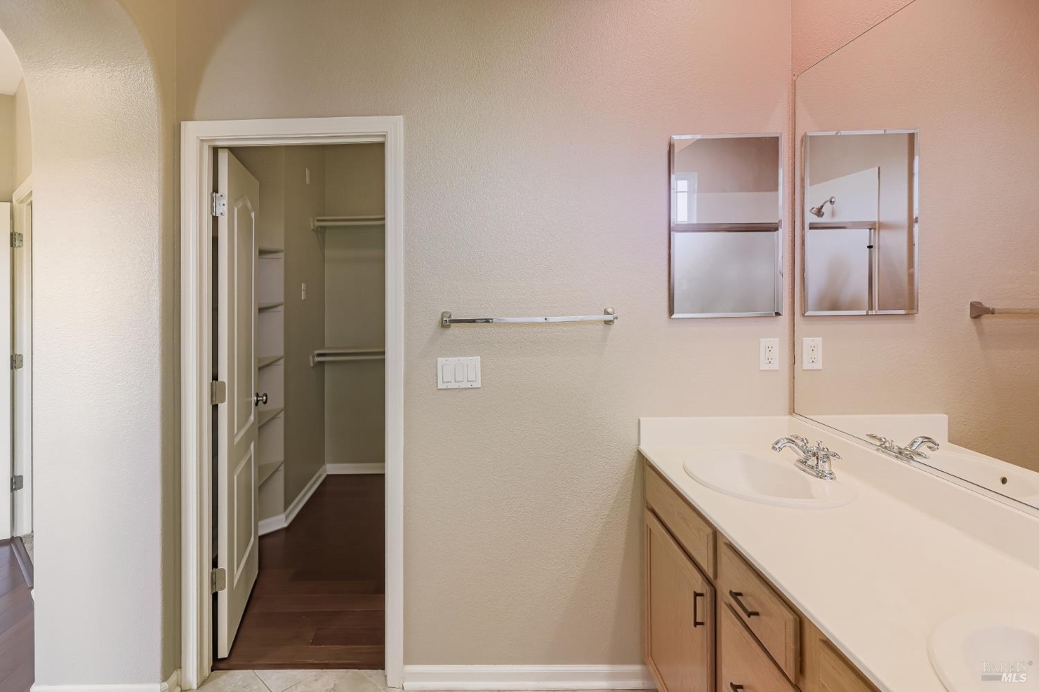 2438 Sheldon Drive Fairfield, CA 94533 - Photo 34 of 56