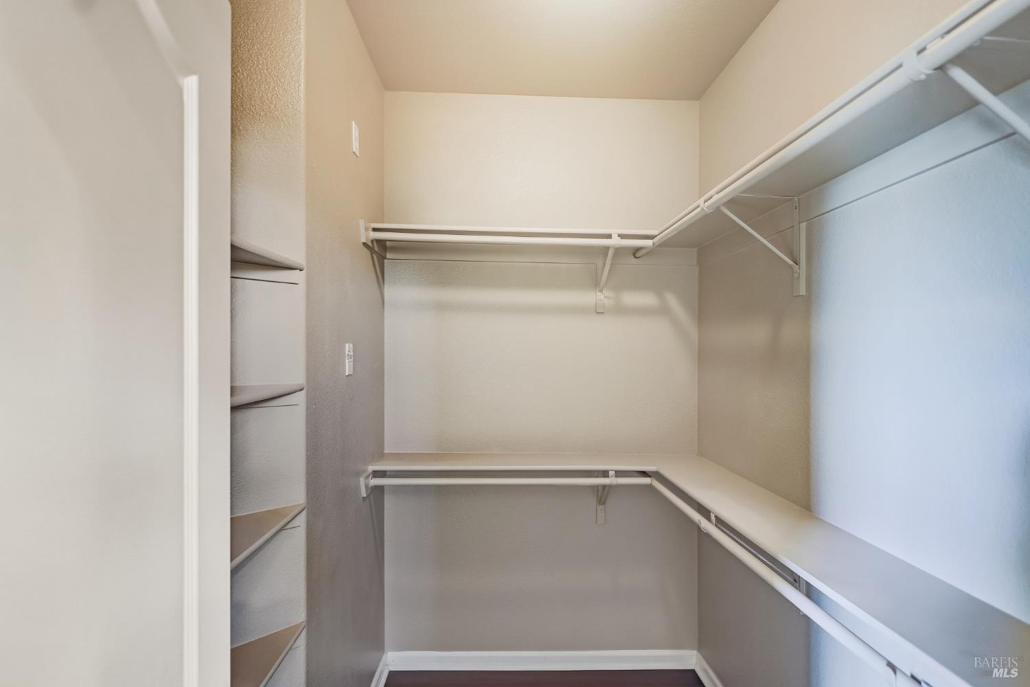 2438 Sheldon Drive Fairfield, CA 94533 - Photo 35 of 56