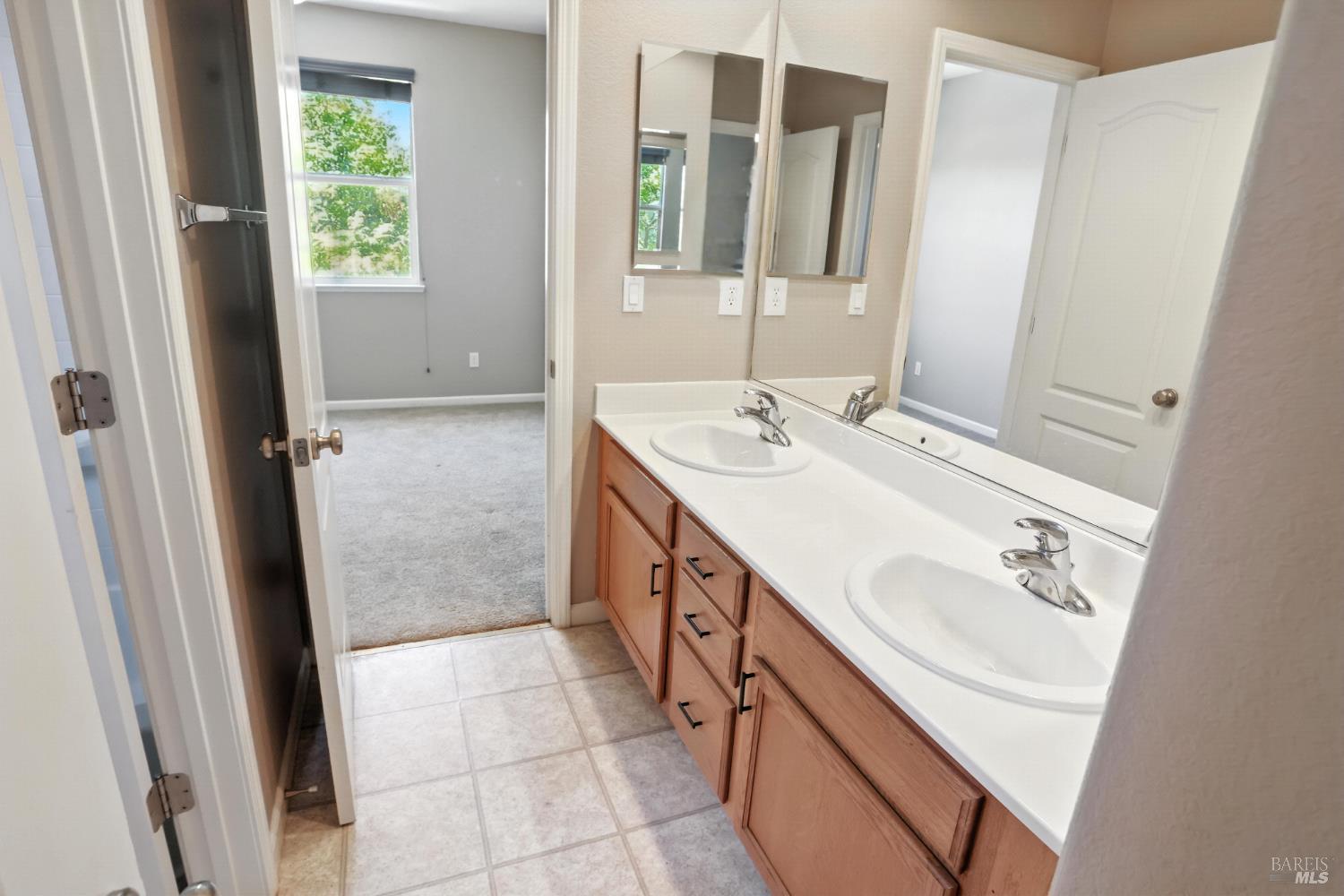 2438 Sheldon Drive Fairfield, CA 94533 - Photo 39 of 56