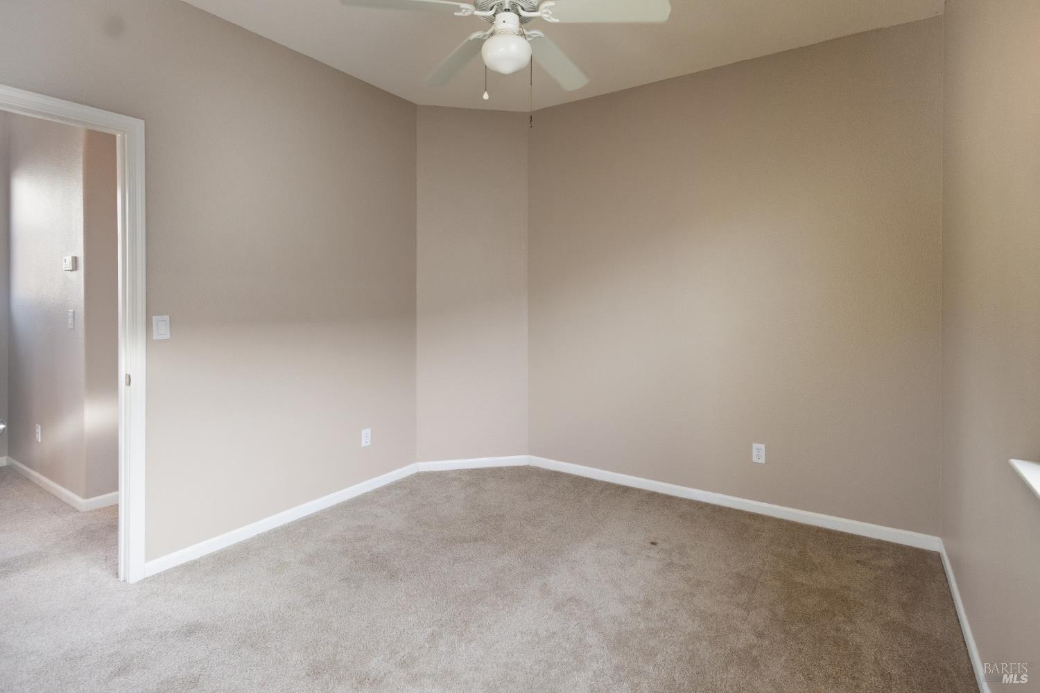 2438 Sheldon Drive Fairfield, CA 94533 - Photo 40 of 56