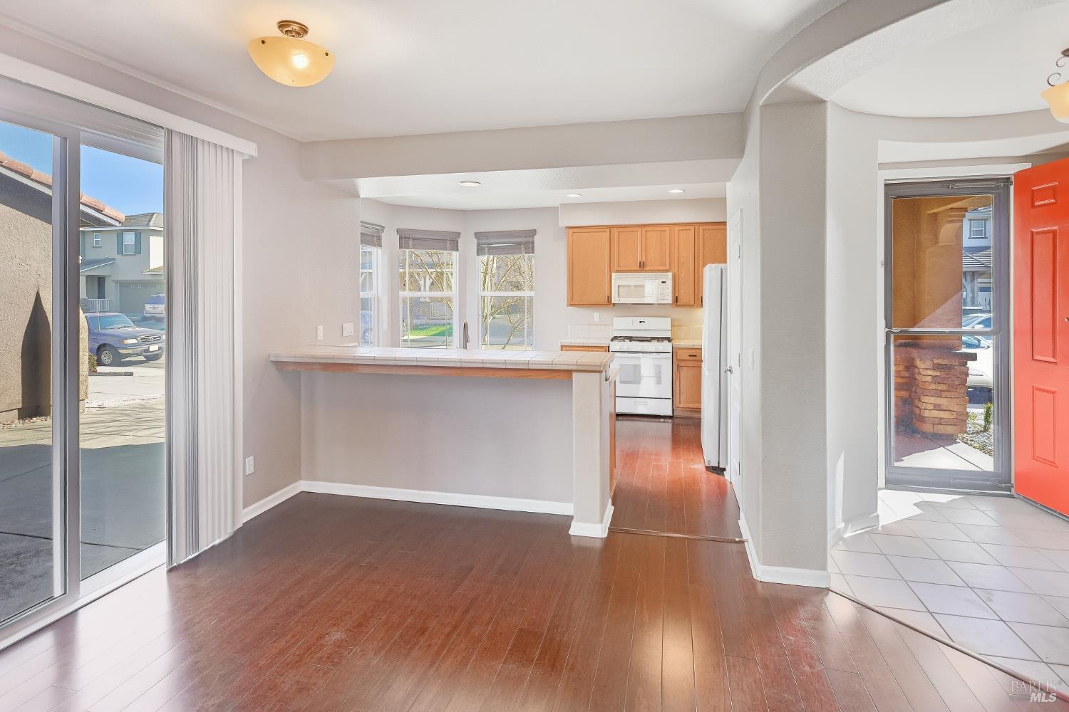 2438 Sheldon Drive Fairfield, CA 94533 - Photo 9 of 56