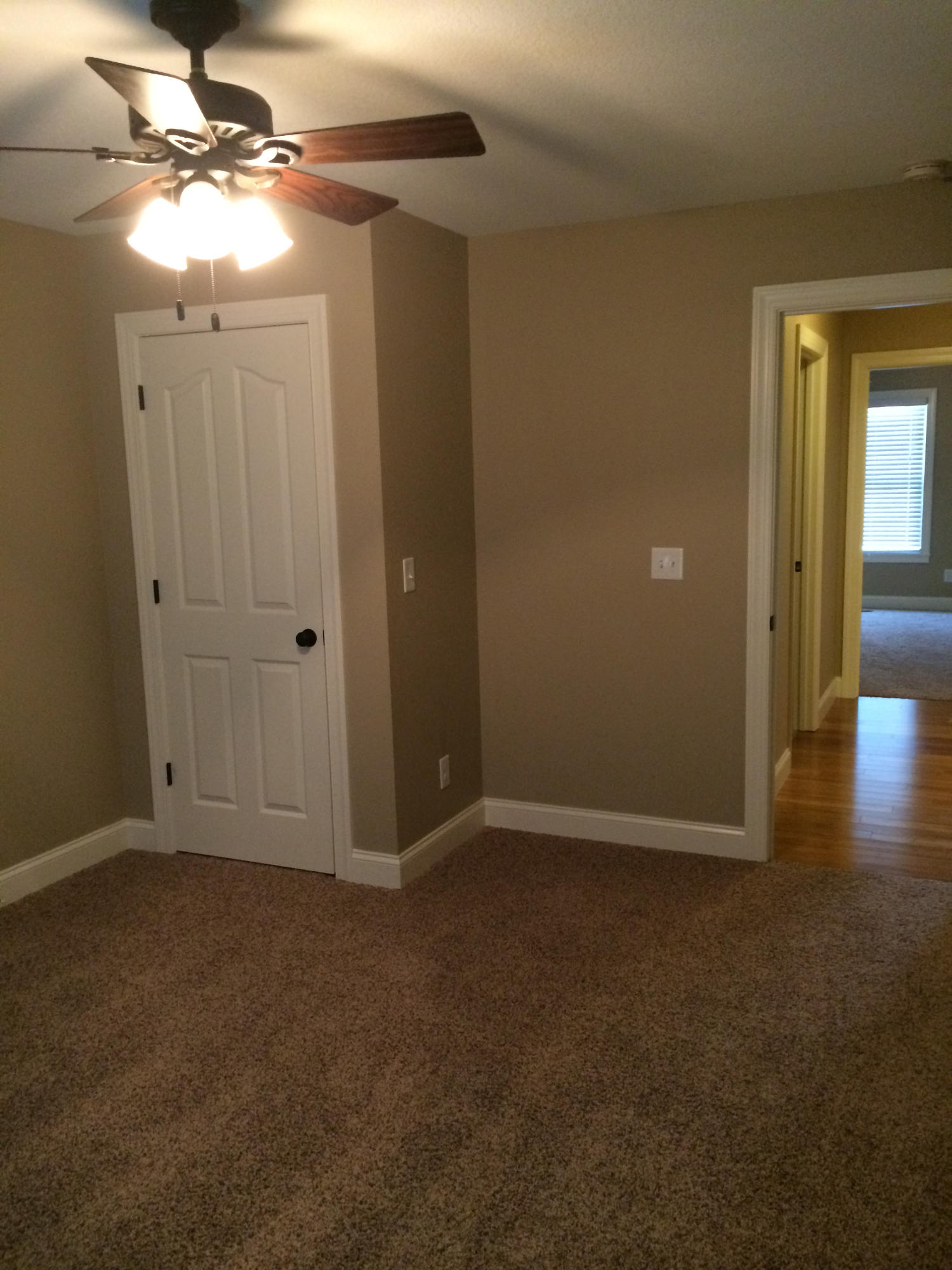 1038 Flathead Road Crossville, TN 38572 - Photo 15 of 27 Master Bedroom