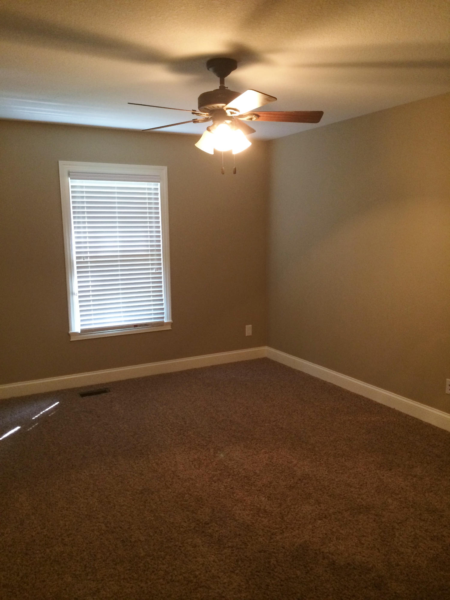 1038 Flathead Road Crossville, TN 38572 - Photo 21 of 27 Bedroom 3