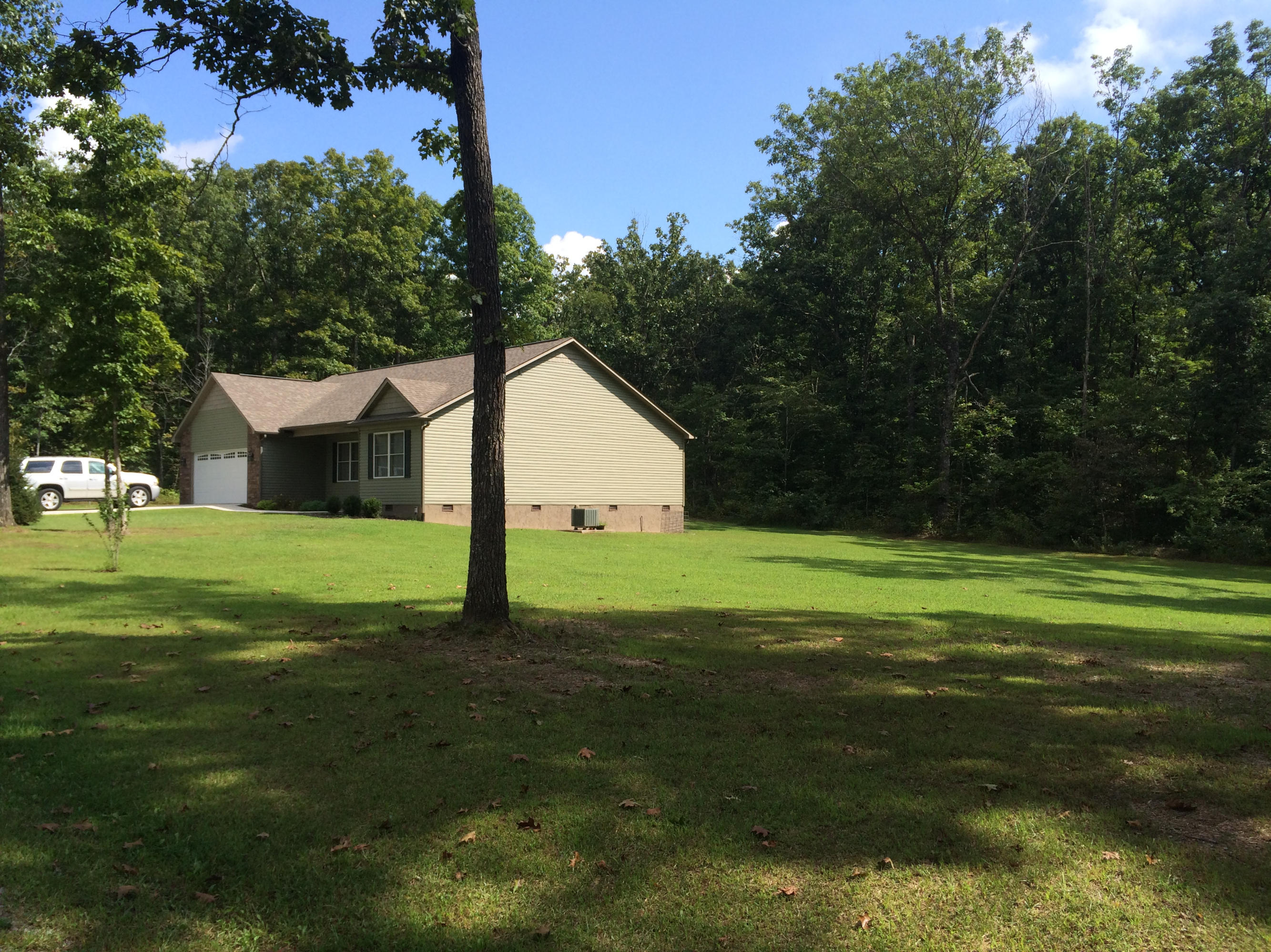 1038 Flathead Road Crossville, TN 38572 - Photo 23 of 27 Side View of Home