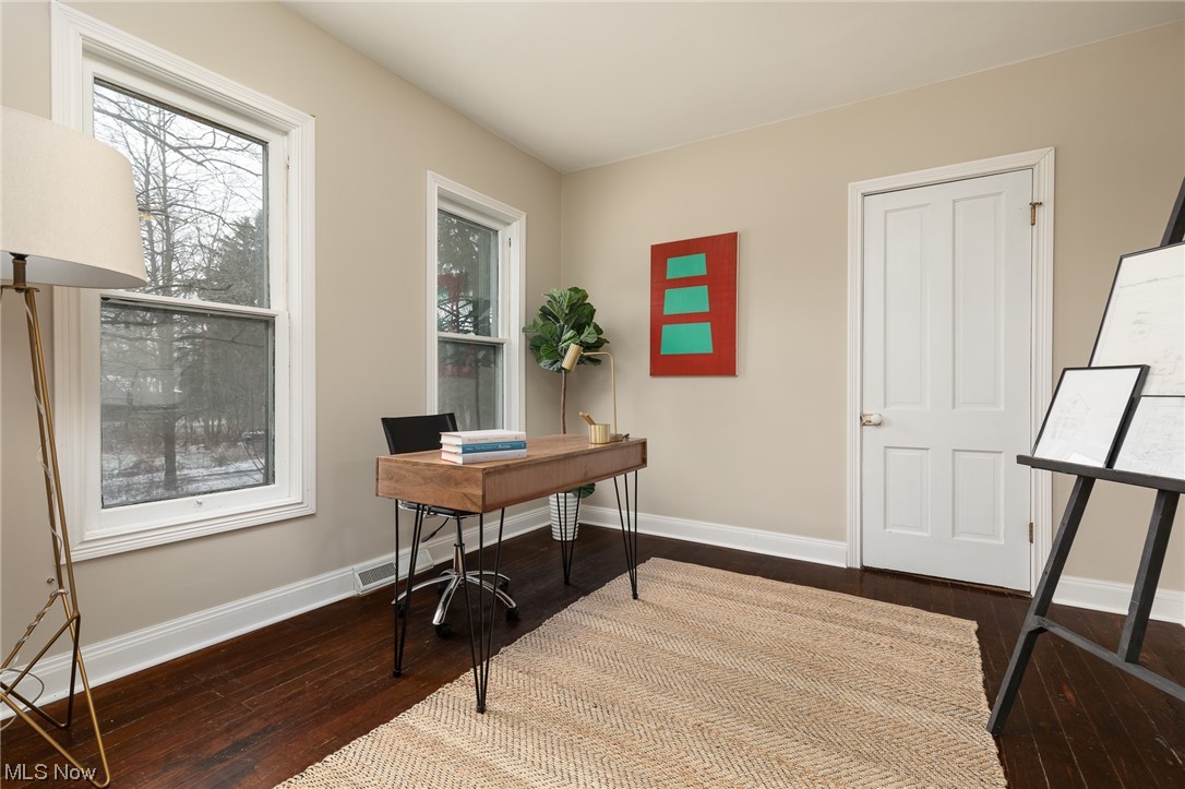 4389 Lander Road Chagrin Falls, OH 44022 - Photo 17 of 30 Gallery Image 17