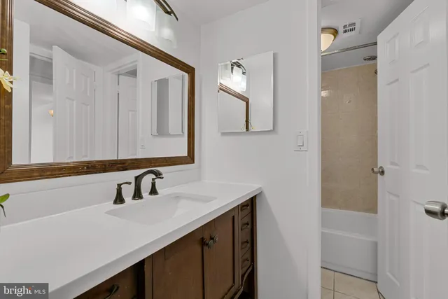 $159,000 | 1836 Metzerott Road, Unit 805, Adelphi, MD 20783