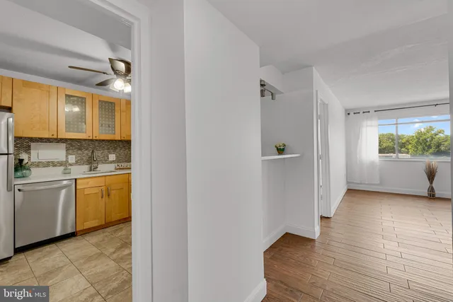 $159,000 | 1836 Metzerott Road, Unit 805, Adelphi, MD 20783