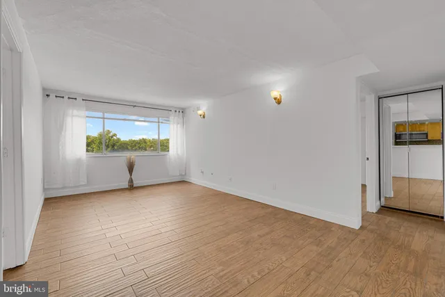 $159,000 | 1836 Metzerott Road, Unit 805, Adelphi, MD 20783