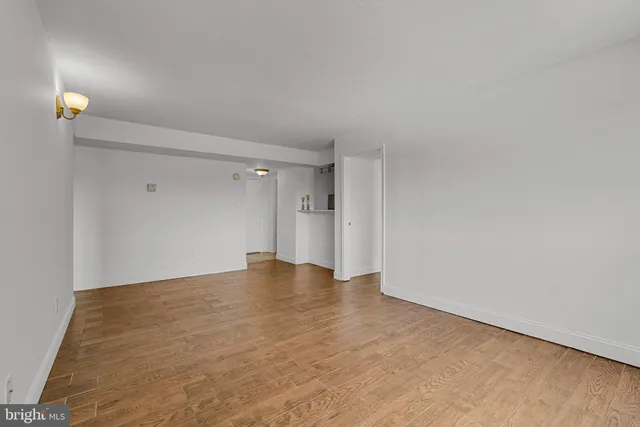 $159,000 | 1836 Metzerott Road, Unit 805, Adelphi, MD 20783