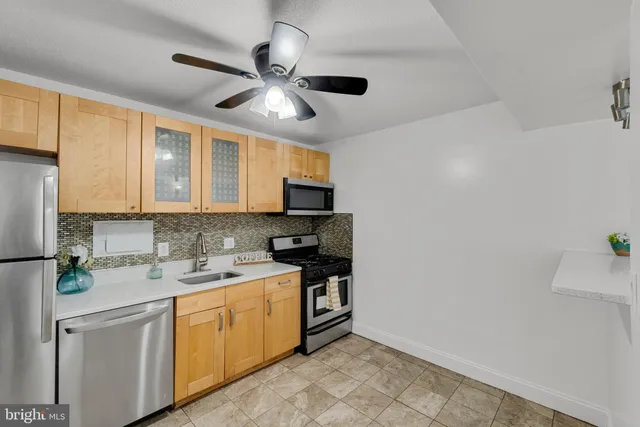 $159,000 | 1836 Metzerott Road, Unit 805, Adelphi, MD 20783