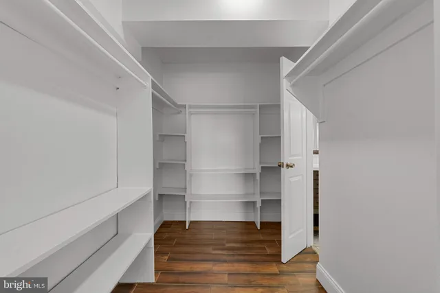 $159,000 | 1836 Metzerott Road, Unit 805, Adelphi, MD 20783