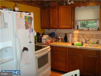 1192 Woodlane Road Eastampton, NJ 08060 - Photo 2 of 12 Kitchen