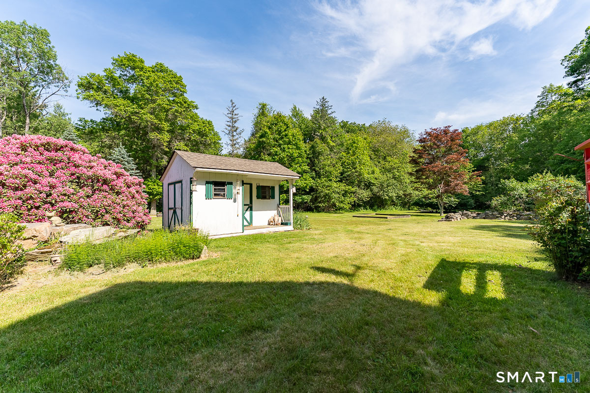 71 Mystic Road North Stonington, CT 06359 - Photo 24 of 32