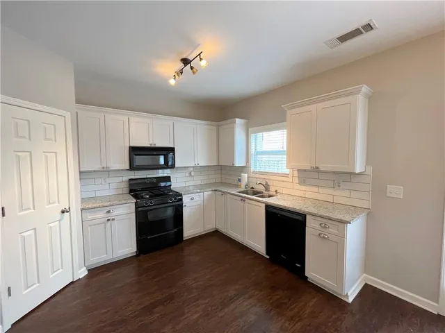 $2,195 | 2048 Lakeshore Overlook Drive, Kennesaw, GA 30152