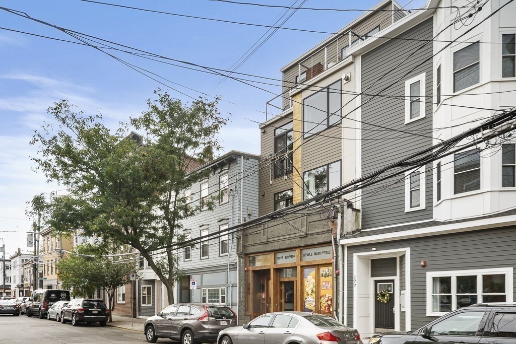 303 Sumner Street, Unit 3R Boston, MA 02128 - Photo 23 of 25