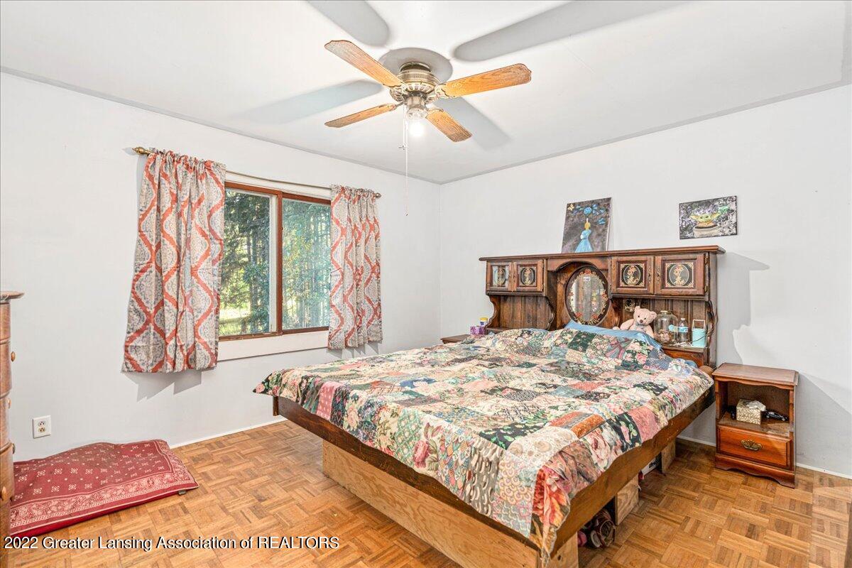 502 East Long Lake Road Orleans, MI 48865 - Photo 14 of 44 Primary Bedroom