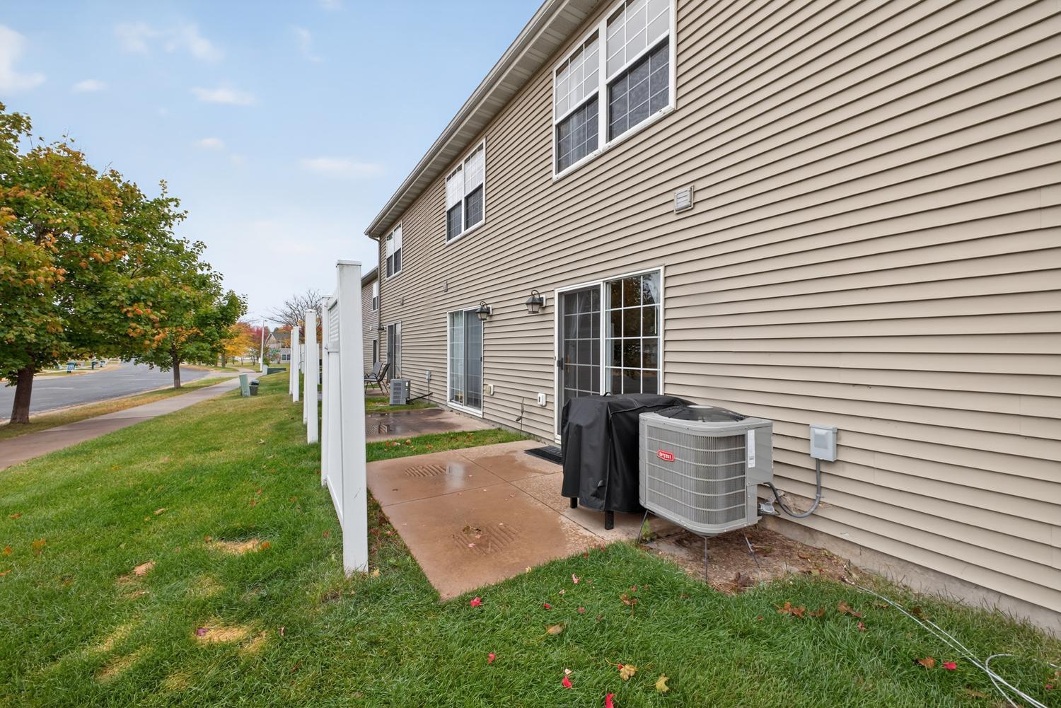 3084 River Falls Court Northwest Rochester, MN 55901 - Photo 16 of 17