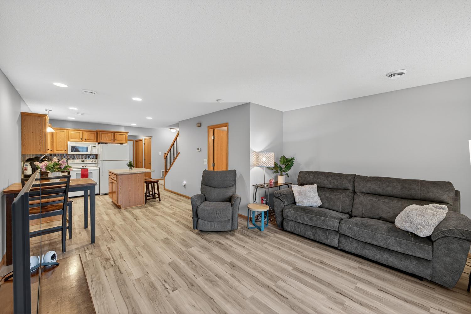 3084 River Falls Court Northwest Rochester, MN 55901 - Photo 8 of 17
