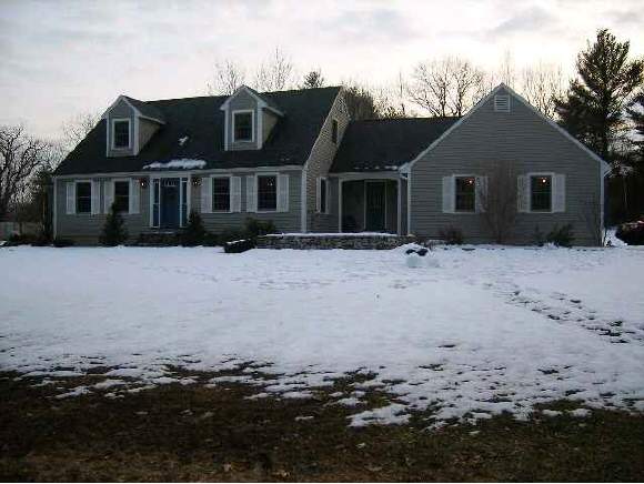 40 Hemlock Court Newfields, NH 03856 - Photo 1 of 9