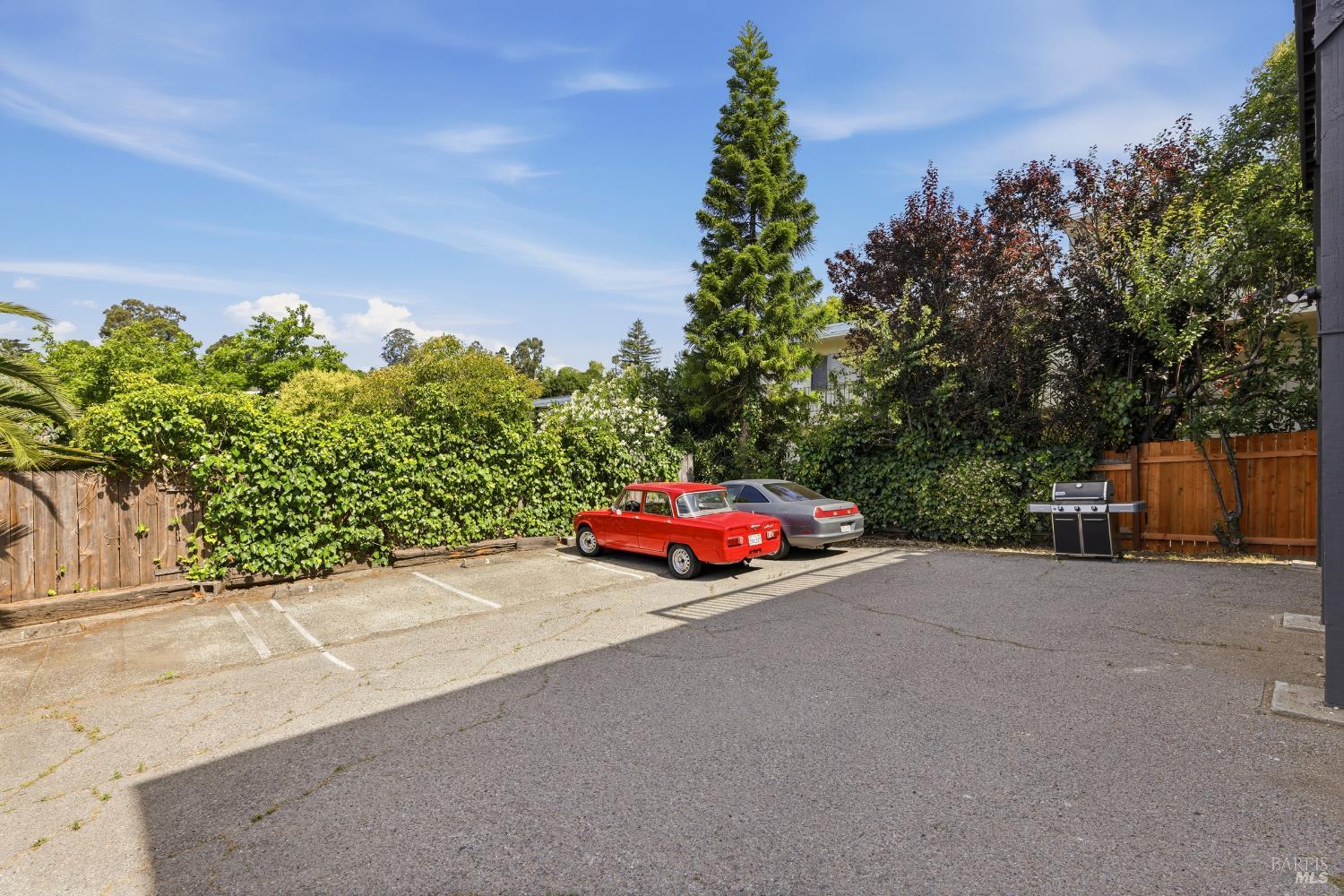 31 Valencia Avenue San Rafael, CA 94901 - Photo 3 of 28 5 on-site parking spots in the back of the property