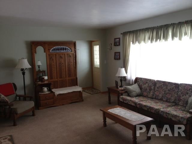 1416 James Road Pekin, IL 61554 - Photo 3 of 20 Gallery Image 3
