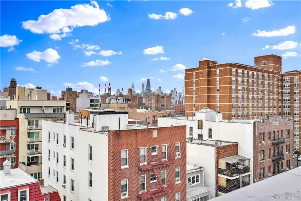 $780,000 | 23-43 31st Road, Unit 3B | Astoria