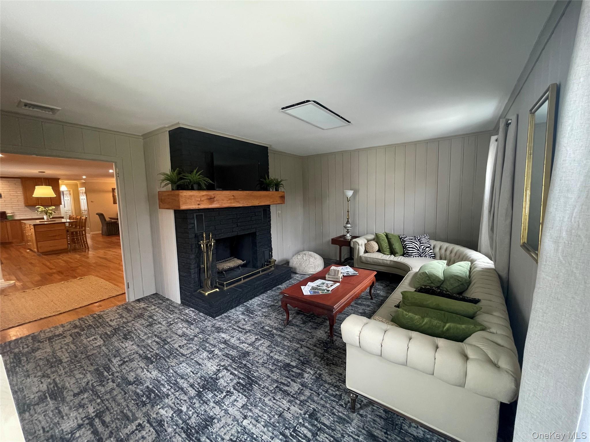 386 Mill Road Westhampton, NY 11977 - Photo 12 of 25