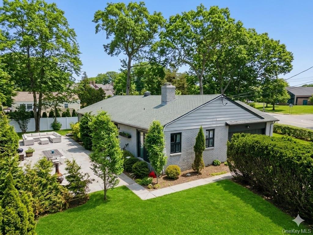 386 Mill Road Westhampton, NY 11977 - Photo 22 of 24