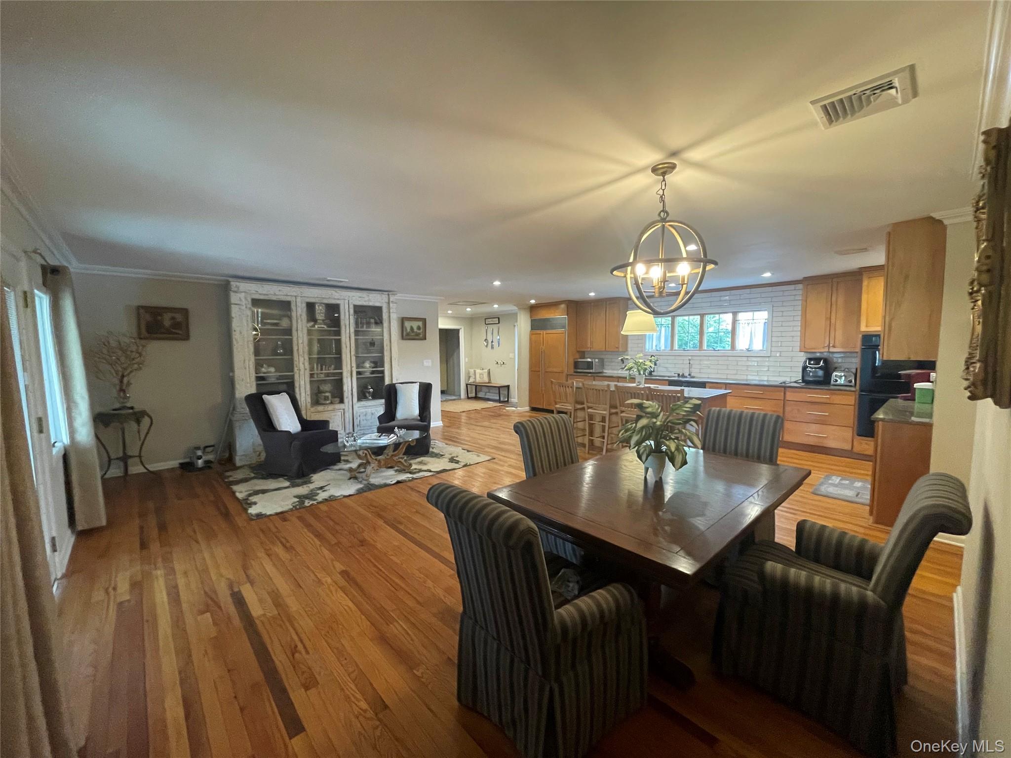 386 Mill Road Westhampton, NY 11977 - Photo 9 of 25