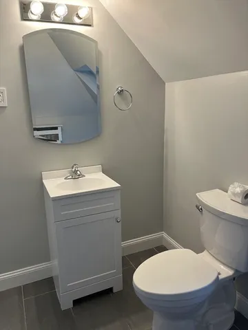 $1,850 | 18 Draper Avenue, Unit 3, Mansfield, MA 02048