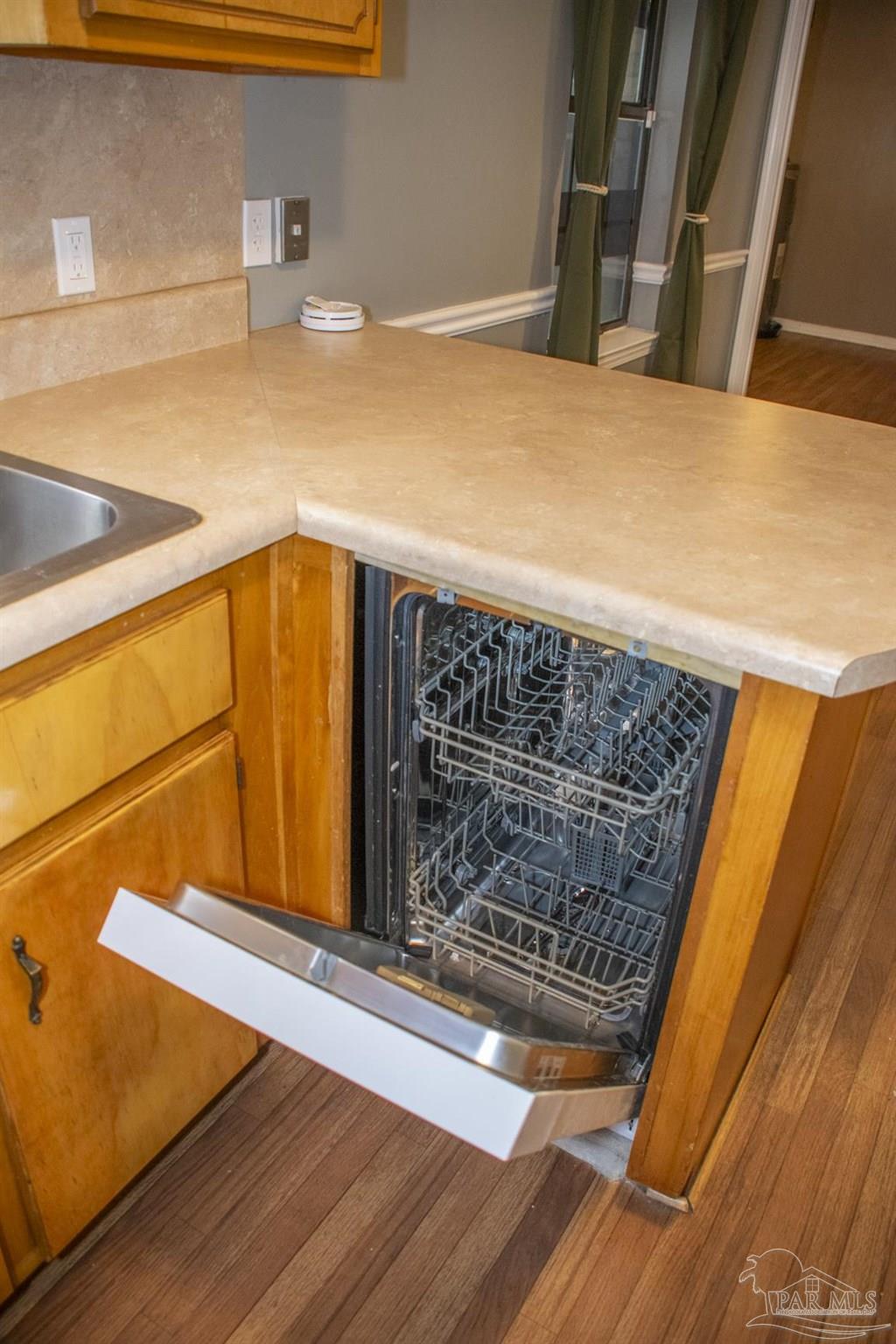 6514 Oakcrest Road Milton, FL 32570 - Photo 34 of 68