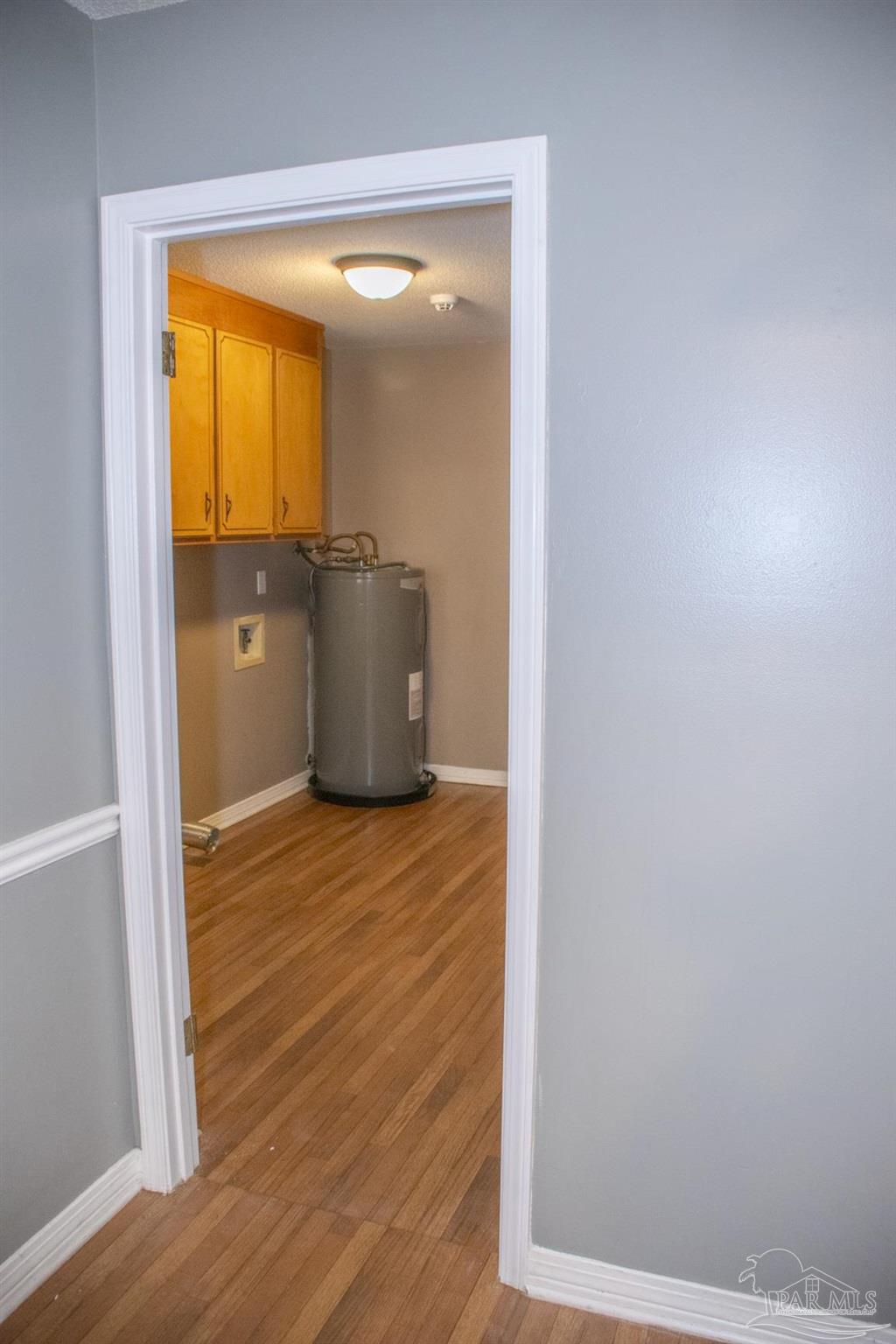 6514 Oakcrest Road Milton, FL 32570 - Photo 35 of 68 a view of a room with a sink