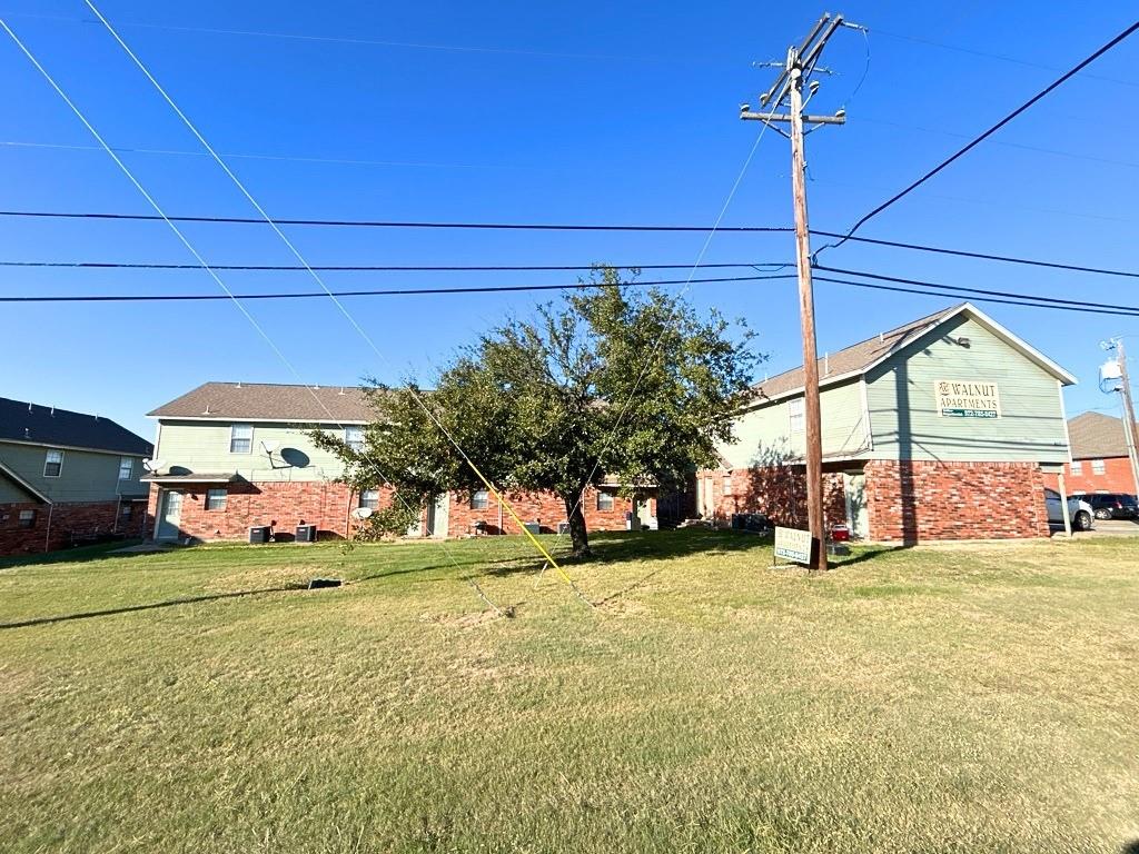 809 West Walnut Street, Unit B2 Celina, TX 75009 - Photo 2 of 2