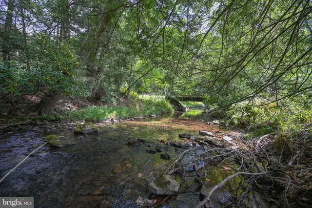 $968,000 | 2527 Pigs Ear Road, Grantsville, MD 21536