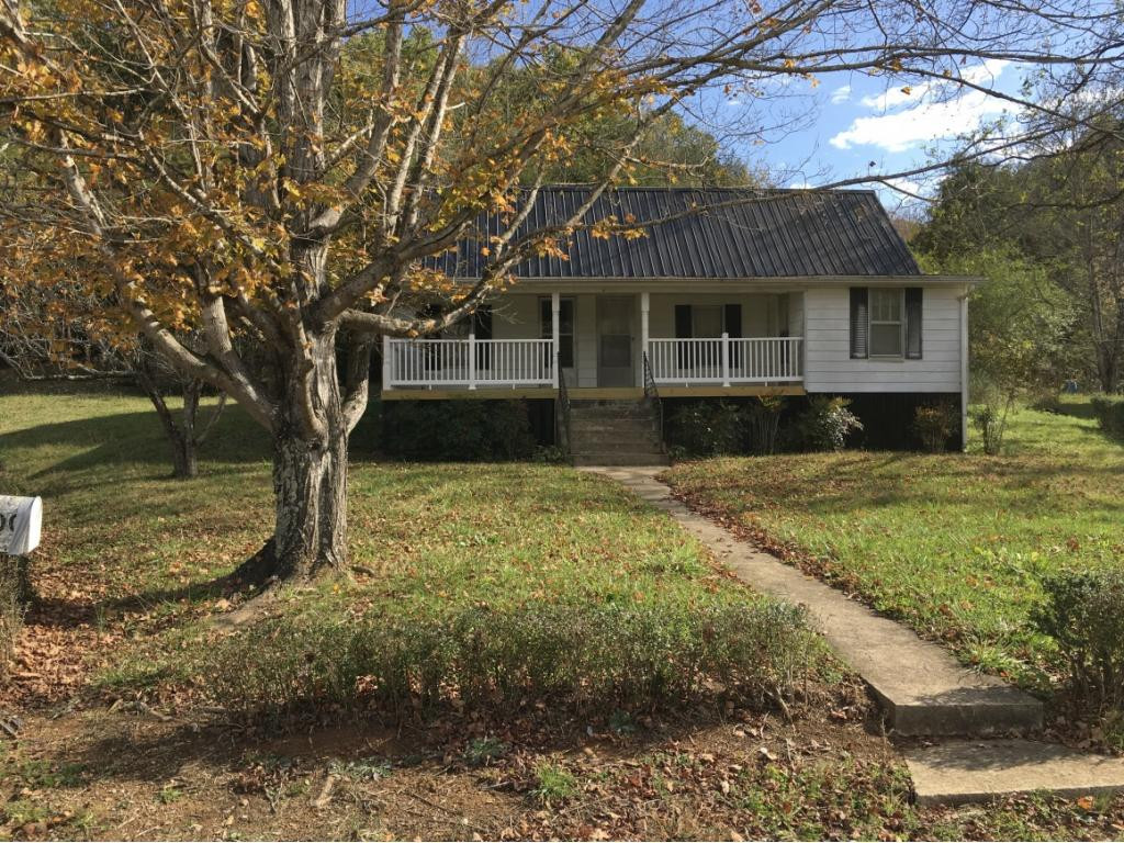 900 West Pines Road Afton, TN 37616 - Photo 2 of 32 Front view