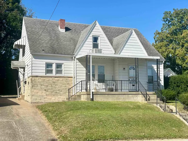 $189,000 | 923 Jackson Street, Jasper, IN 47546