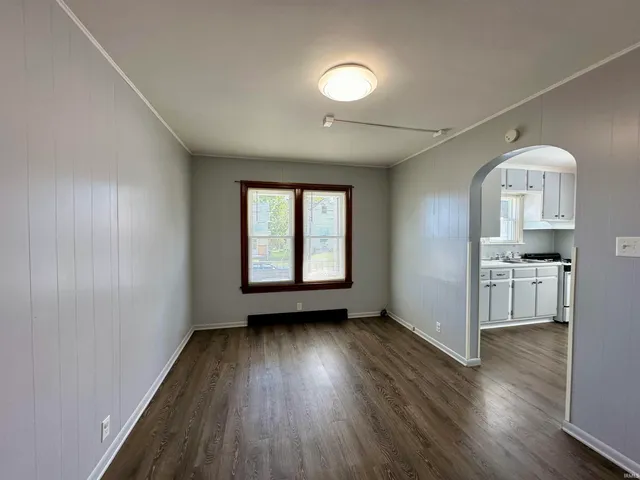 $189,000 | 923 Jackson Street, Jasper, IN 47546