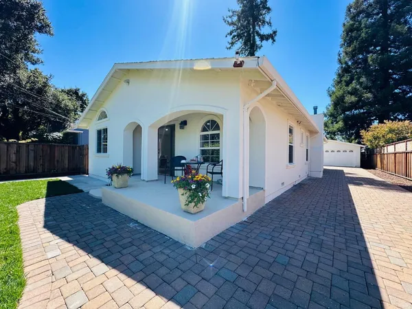 $1,999,000 | 537 Seventh Avenue, Menlo Park, CA 94025