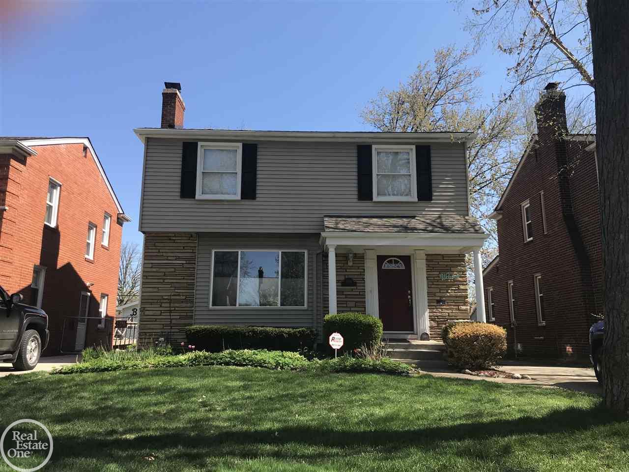 1962 Littlestone Road Grosse Pointe Woods, MI 48236 - Photo 1 of 25