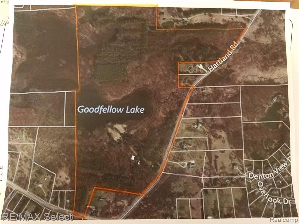 A3 Hartland Road Fenton, MI 48430 - Photo 4 of 7