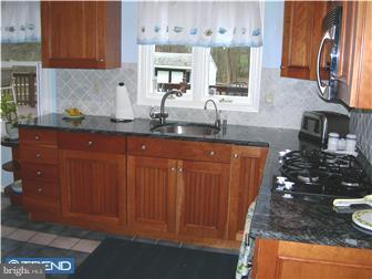 7 Cook Road Hamilton, NJ 08690 - Photo 3 of 12 Kitchen