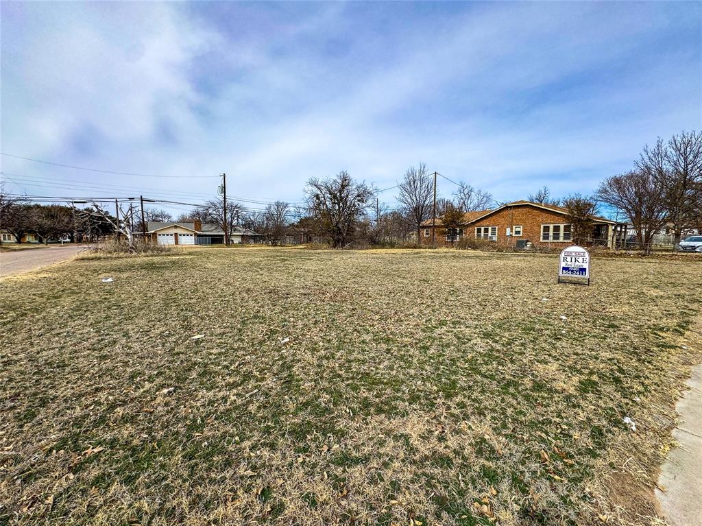 503 North 5th Street Haskell, TX 79521 - Photo 9 of 11