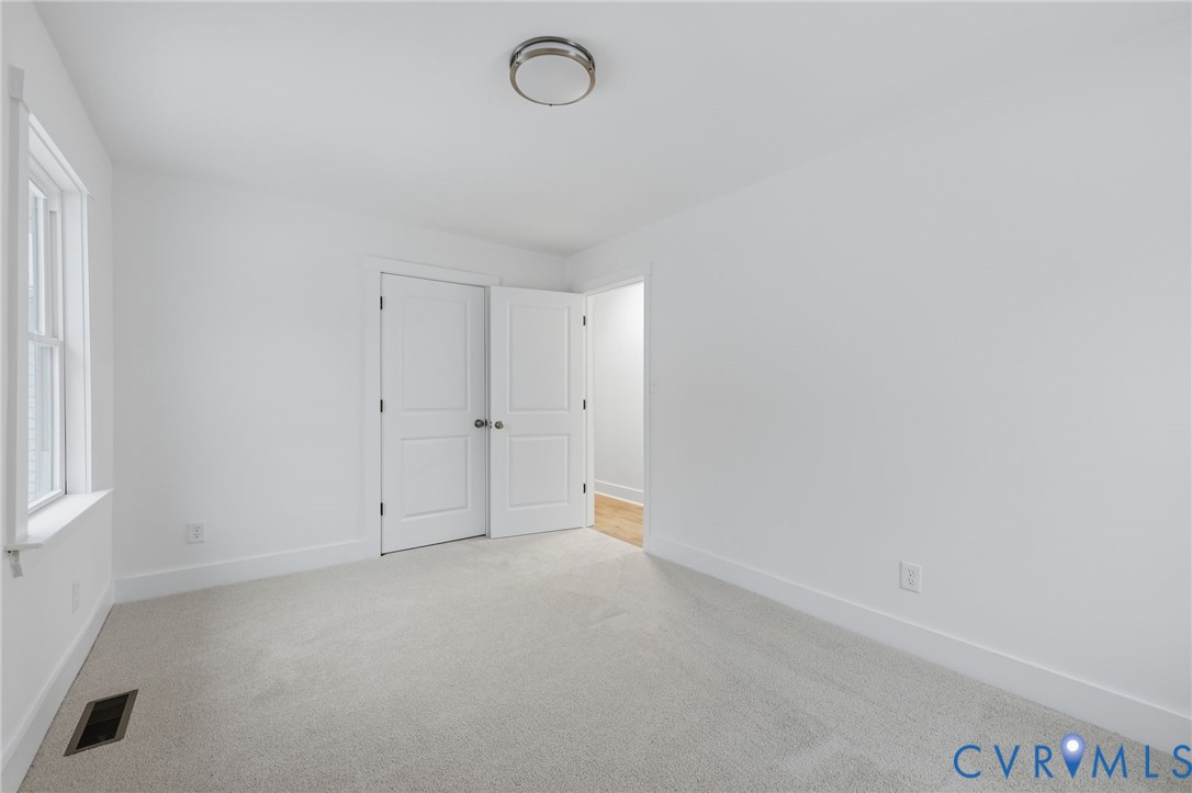 303 Dry Bridge Road Farmville, VA 23901 - Photo 18 of 23 Bedroom 3