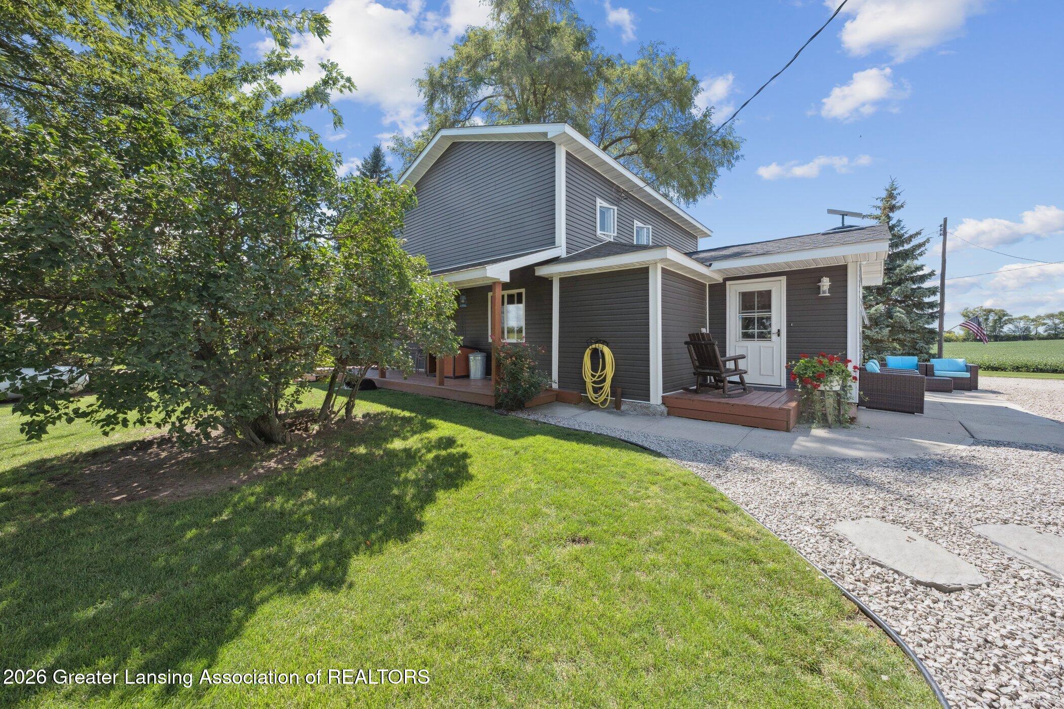 370 West Hayes Road Ithaca, MI 48847 - Photo 23 of 33 370-W-Hayes-Rd-Ithaca-MI-48847-WindowSti