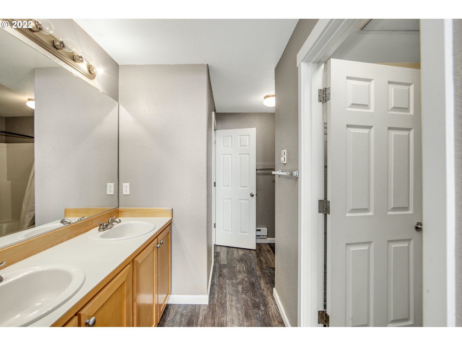 14655 Southwest Beard Road, Unit 204 Beaverton, OR 97007 - Photo 12 of 22 Gallery Image 12