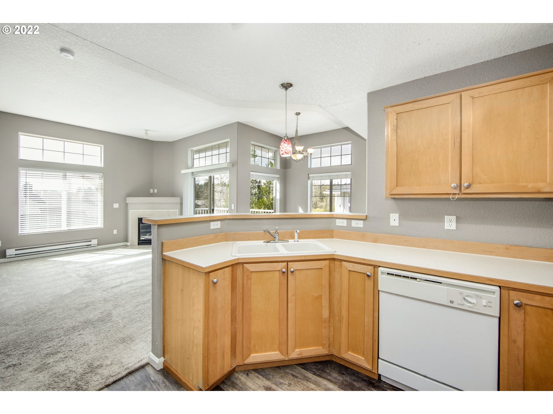 14655 Southwest Beard Road, Unit 204 Beaverton, OR 97007 - Photo 10 of 22 Gallery Image 10