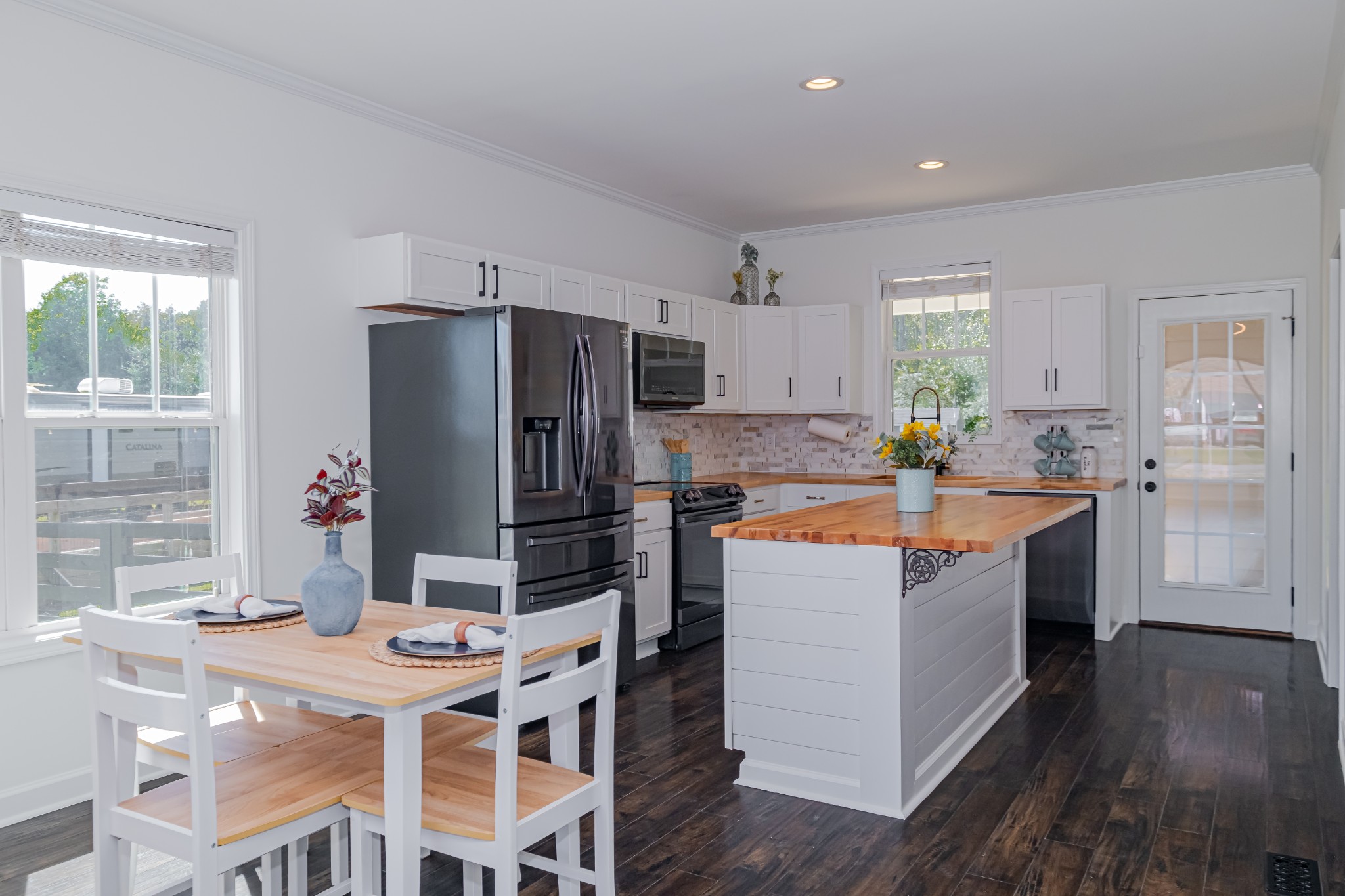 4781 Brookhollow Road Chapel Hill, TN 37034 - Photo 17 of 57 a kitchen with a refrigerator sink and stove
