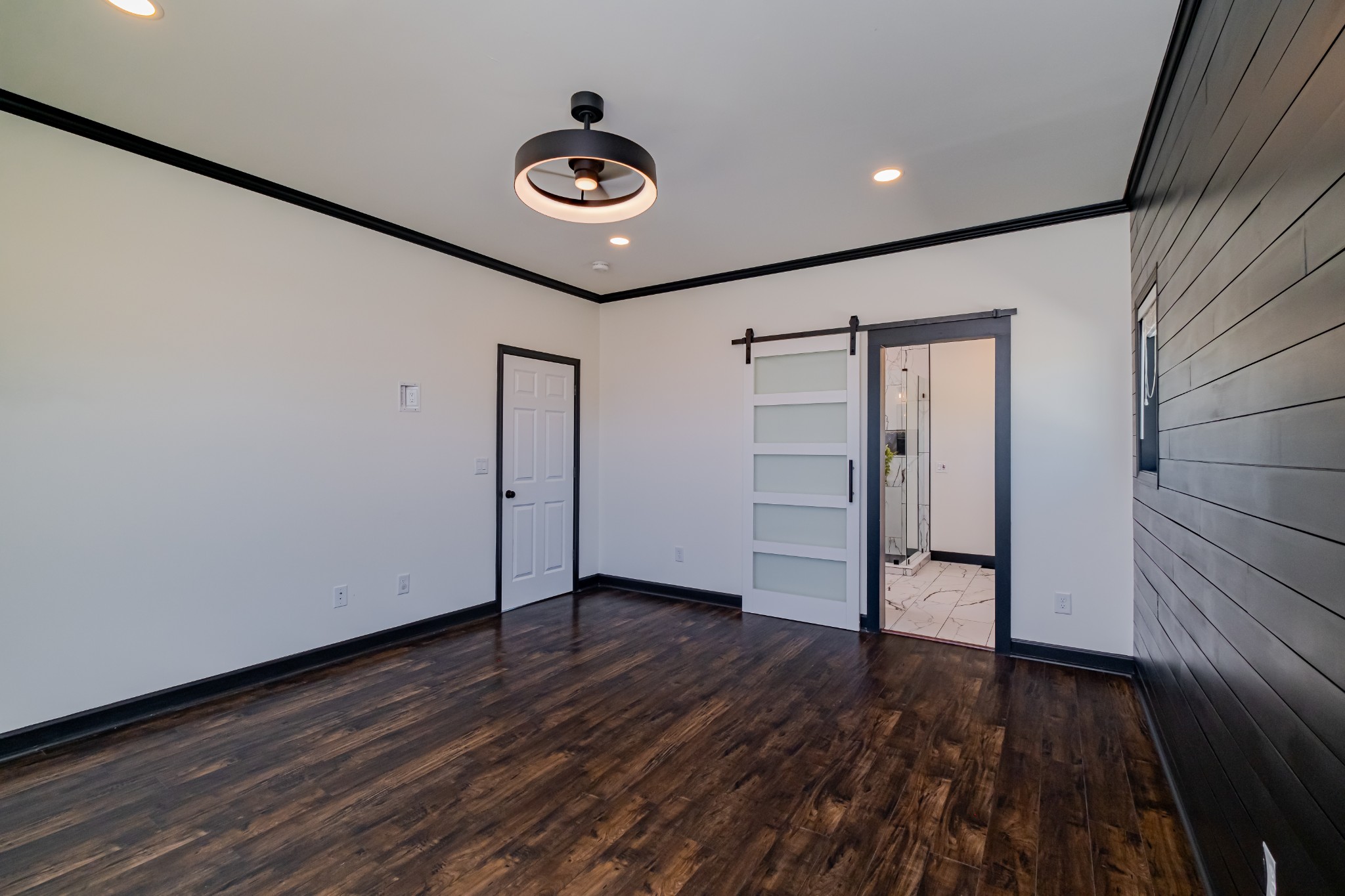 4781 Brookhollow Road Chapel Hill, TN 37034 - Photo 25 of 57 a view of a hallway with wooden floor