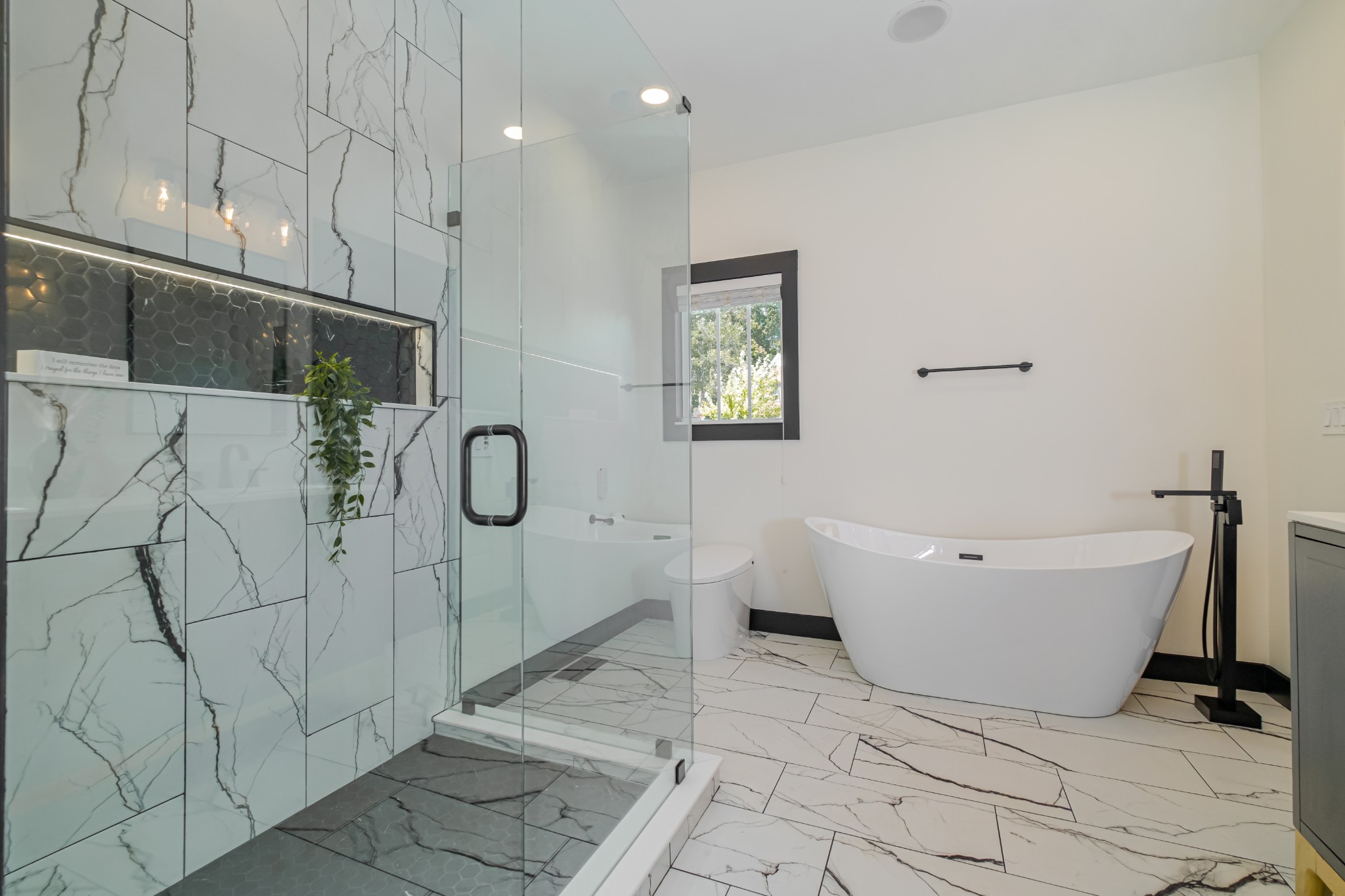 4781 Brookhollow Road Chapel Hill, TN 37034 - Photo 26 of 57 a bathroom with a bathtub and shower